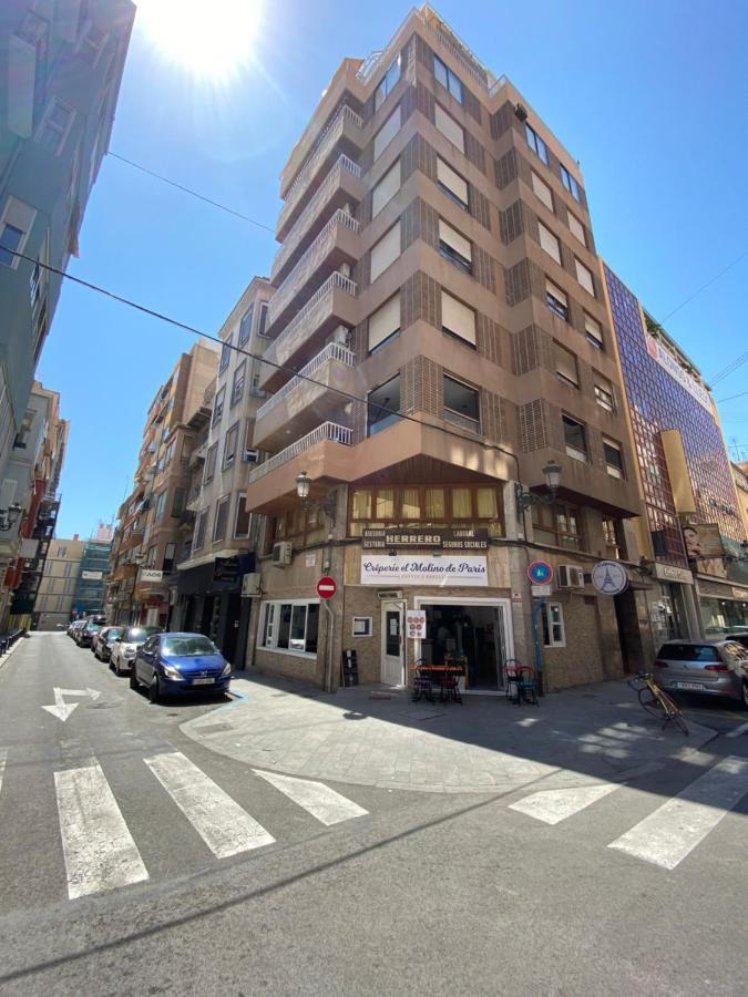 אליקאנטה Cesar Apartment מראה חיצוני תמונה